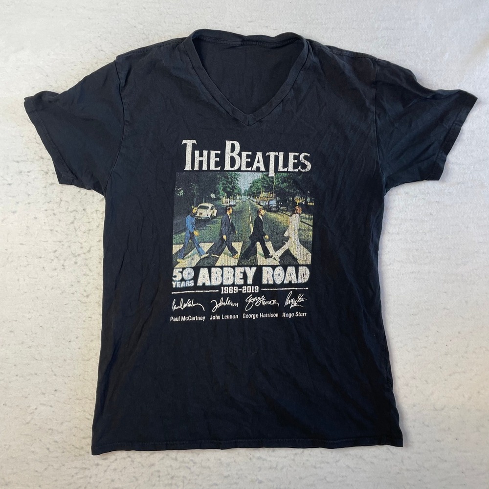 The Beatles Abbey Road 50 Years T-Shirt Mens Medium Black V-Neck Graphic Tee